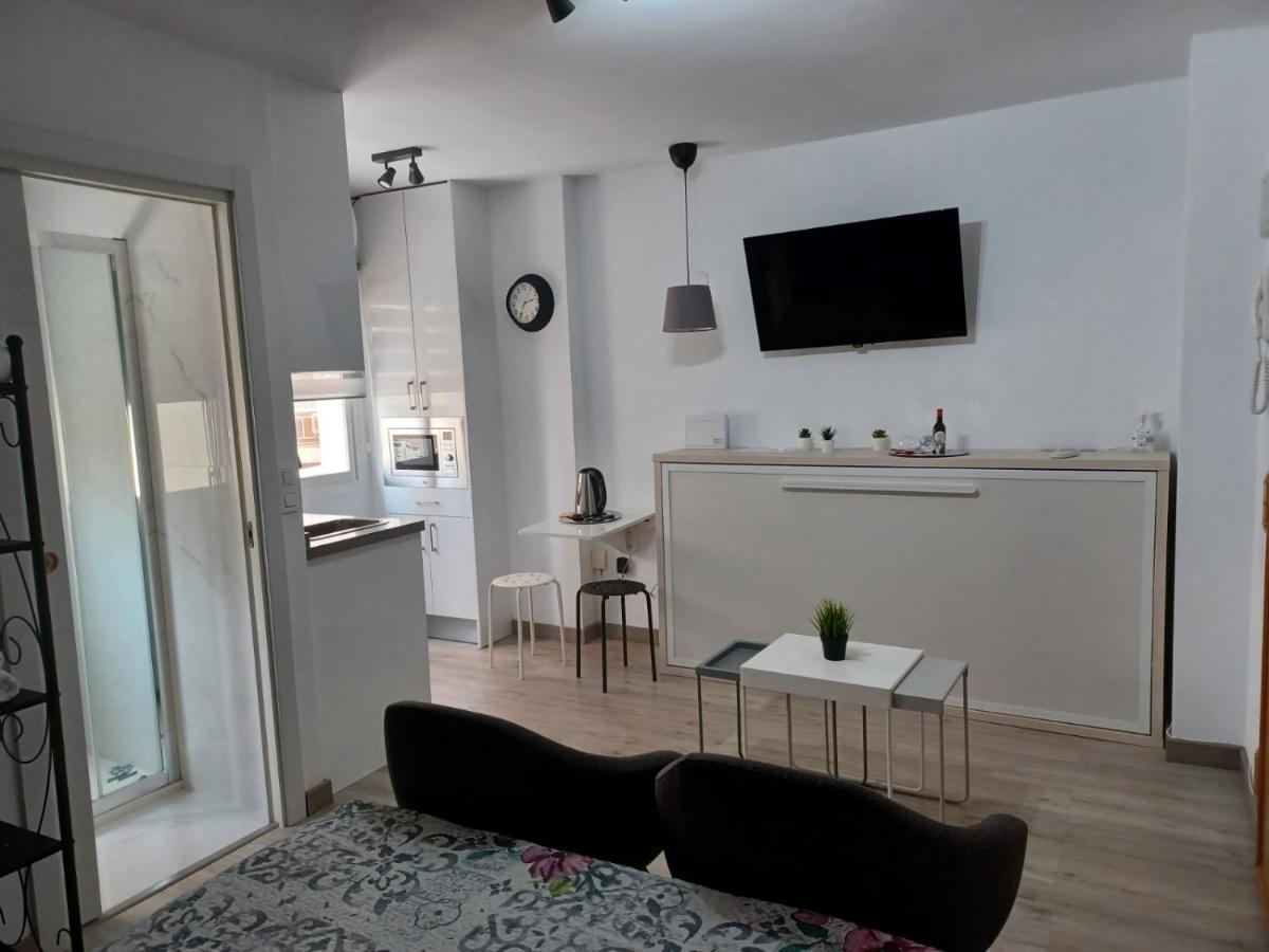 La Bella Malagueta Apartment Malaga Luaran gambar