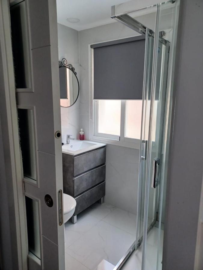 La Bella Malagueta Apartment Malaga Luaran gambar